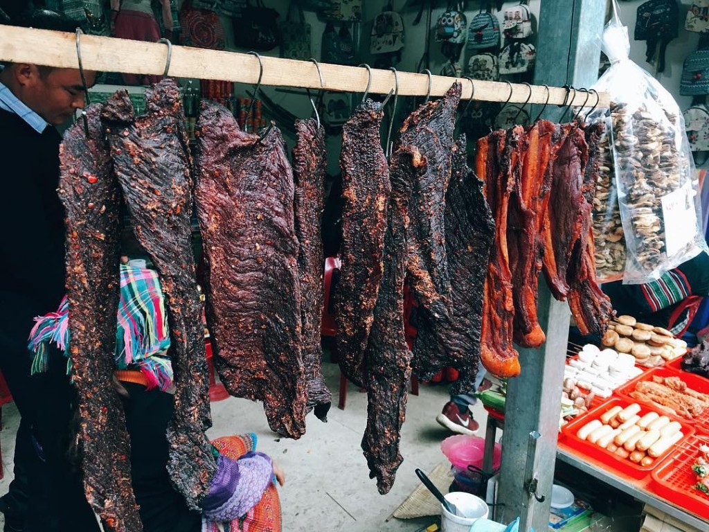 Thịt trâu gác bếp bán ở các khu du lịch thường có chất lượng không cao.